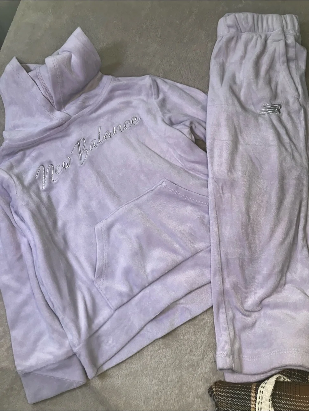 New Balance Lavender girls tracksuit 3T